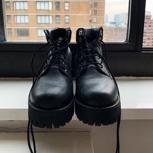 Steve Madden Black Lace Up Combat Boots